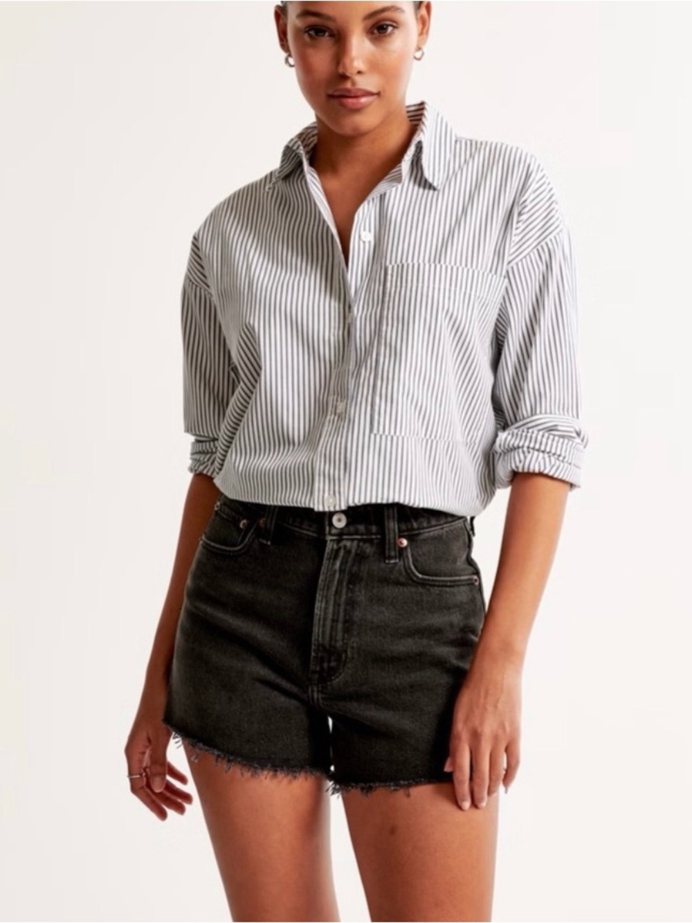 Abercrombie & Fitch 90’s Relaxed Cutoff Short - 26/2